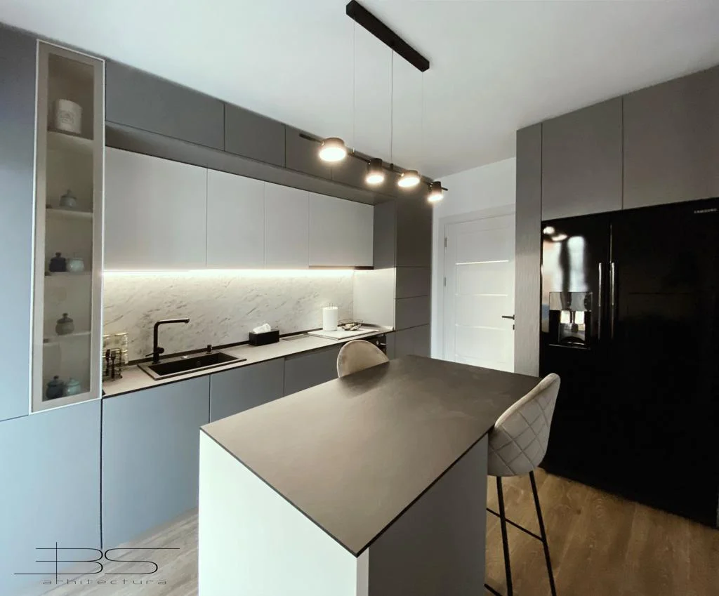 Industrial Glamour - Image 3